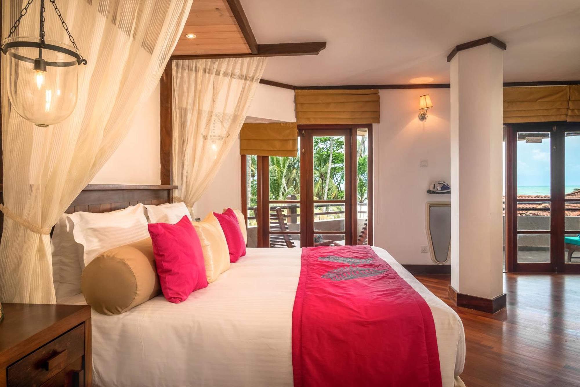 Royal Palms Beach Hotel Kalutara Extérieur photo